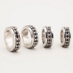 Spinable Chain Stainless Steel Cock Ring - Image 6